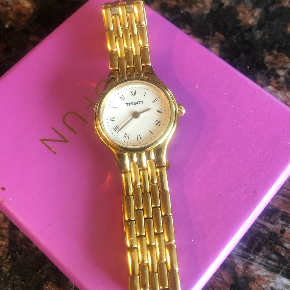 Tissot V232 Ladies 18K Gold Plated Watch